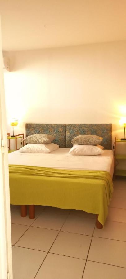 Vue Mer, Piscine, Appartement 4 Personnes เลอโกซิเยร์ ภายนอก รูปภาพ