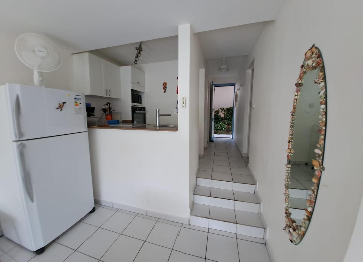 Vue Mer, Piscine, Appartement 4 Personnes เลอโกซิเยร์ ภายนอก รูปภาพ