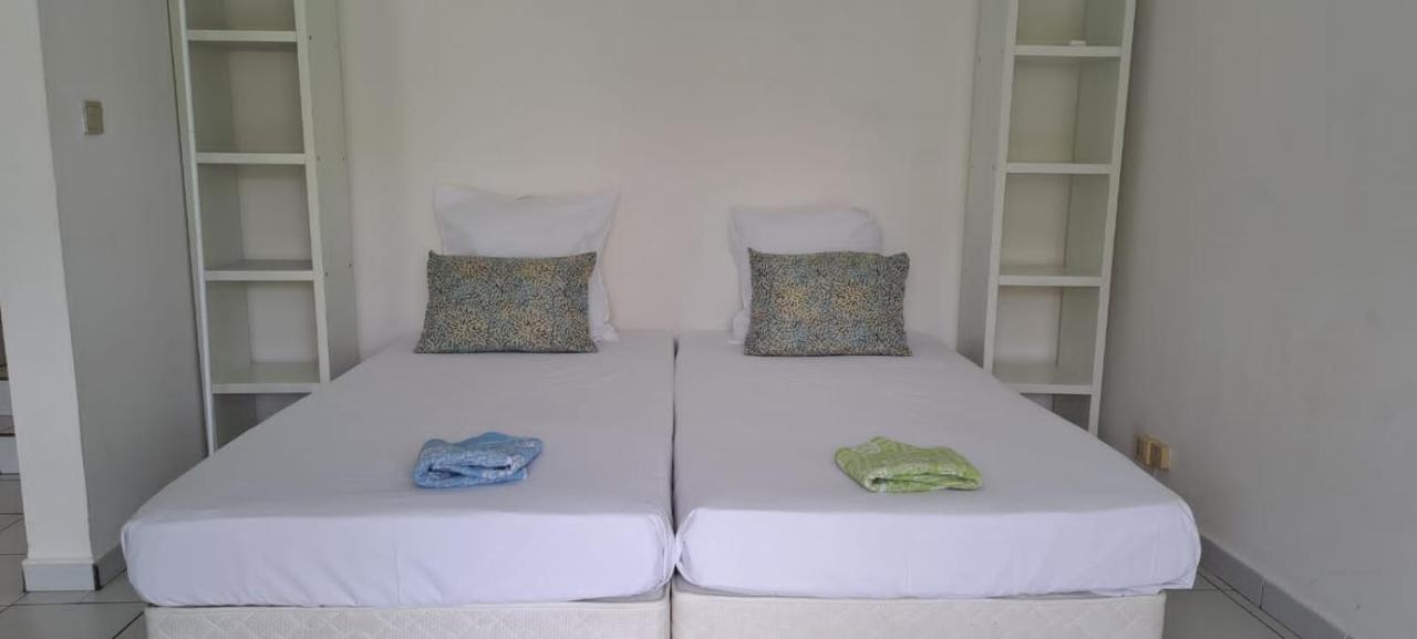 Vue Mer, Piscine, Appartement 4 Personnes เลอโกซิเยร์ ภายนอก รูปภาพ