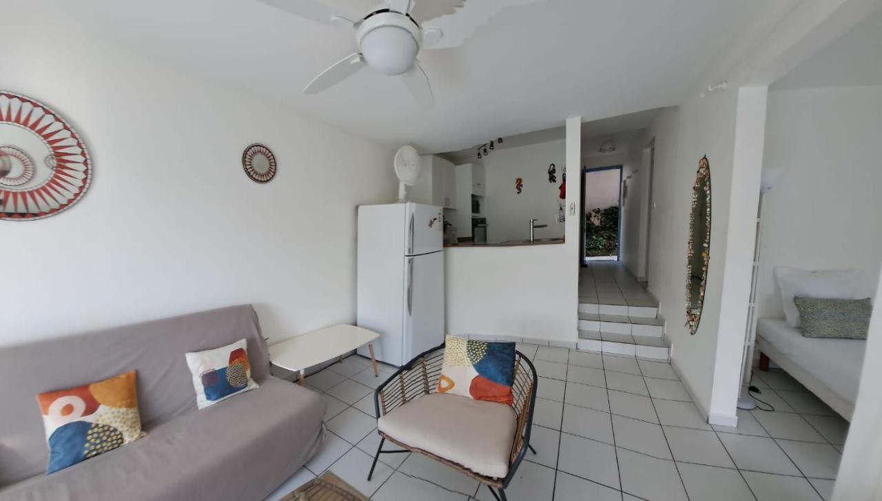 Vue Mer, Piscine, Appartement 4 Personnes เลอโกซิเยร์ ภายนอก รูปภาพ