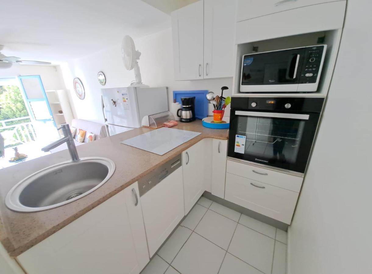 Vue Mer, Piscine, Appartement 4 Personnes เลอโกซิเยร์ ภายนอก รูปภาพ